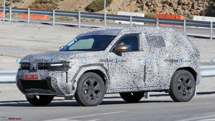 Next-gen Renault Duster with Bigster-inspired design spied, Indian, Renault, Scoops & Rumours, Duster, spy shots