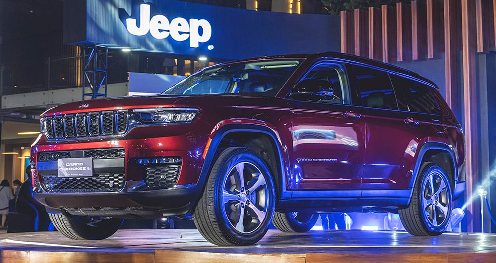 the jeep grand cherokee l smashes its way to the philippine market