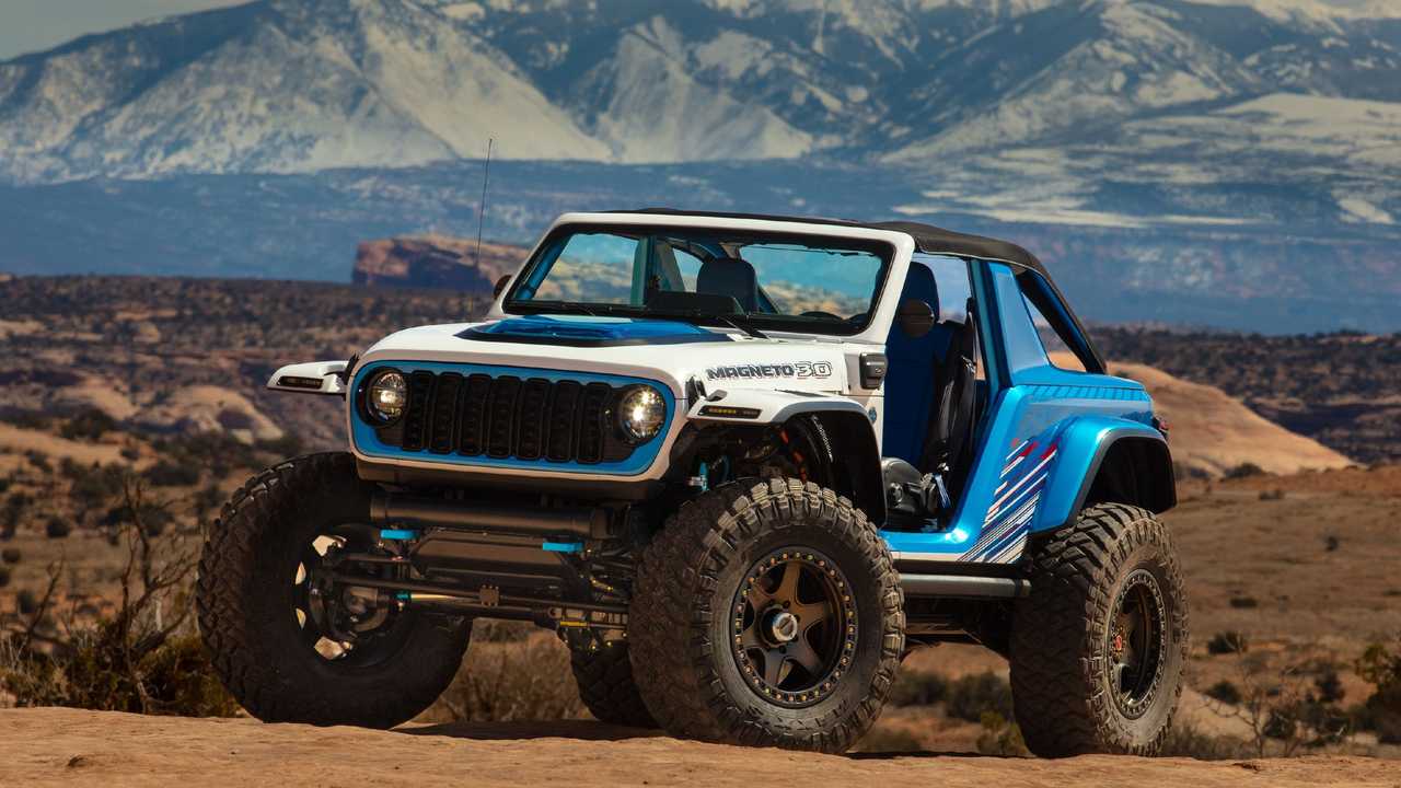 jeep wrangler magneto 3.0 ev concept packs 650 horsepower for effortless off-roading