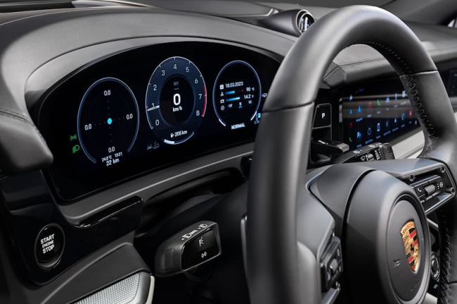technology, opinion, porsche's analog tachometer did not go down without a fight
