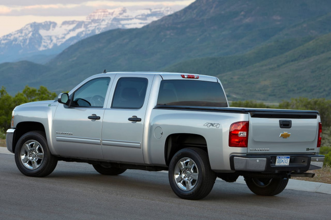 chevrolet silverado, 4 reasons why we don’t see the chevrolet silverado hybrid returning to the market: report