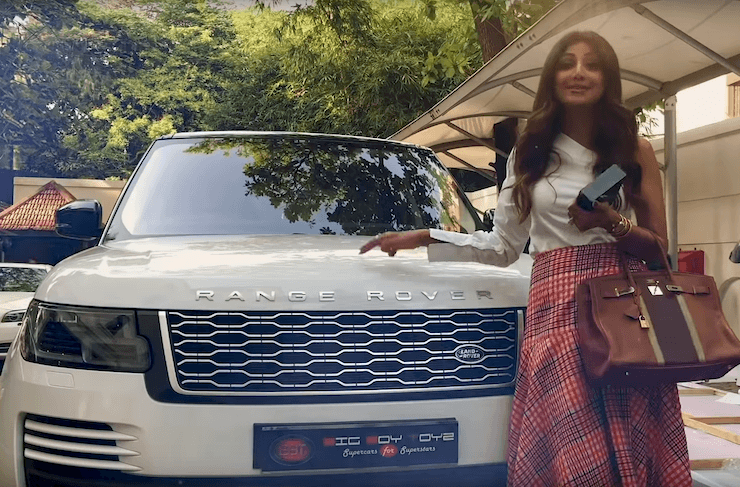 shilpa shetty spotted in a second-hand bentley flying spur 