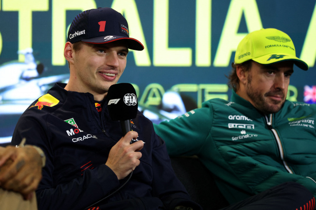 breaking, crash-filled, crazy ending to max verstappen's f1 australian grand prix victory