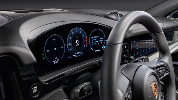 Porsche Cayenne 2023: tech-heavy interior update comes to large SUV