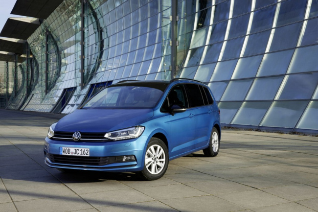 autos volkswagen, vw touran marks 20 years, upgraded to stay competitive