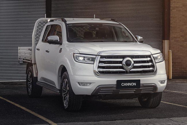 car news, cab chassis, dual cab, tradie cars, gwm ute now available as a cab-chassis
