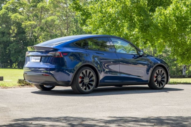 tesla model y, tesla model 3, tesla model 3 2023, tesla model y 2023, tesla news, tesla sedan range, tesla suv range, electric cars, industry news, showroom news, long range is here! 2023 tesla model 3 and y prices slashed as model y long range variant joins line-up
