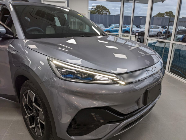 ev sales overtake hybrids in australia, grab 6.8% of overall new car market