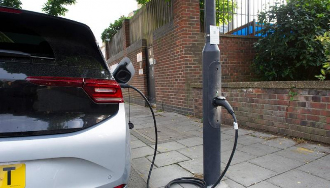 north lincolnshire announces new on-street charging provision