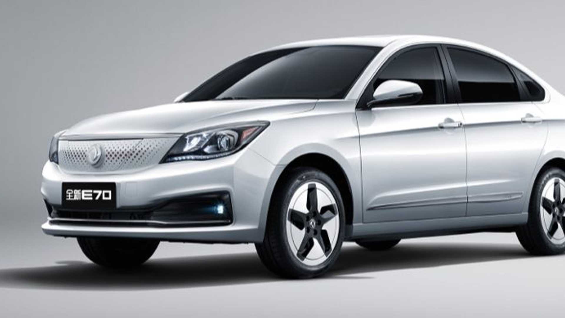 chinese carmaker dongfeng debuts e70 ev sedan with proteandrive in-wheel motors