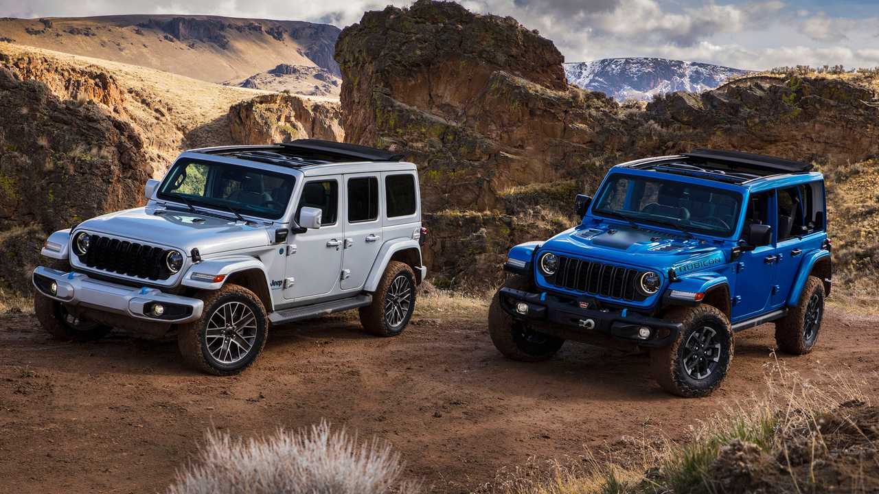 2024 jeep wrangler debuts smaller grille, bigger touchscreen in new york