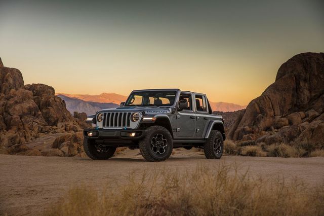 Jeep Wrangler Outsells Bronco Through The Start of 2023