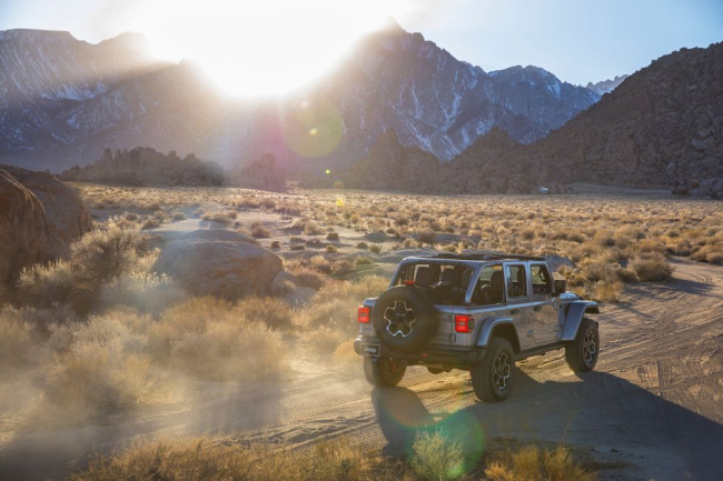 Jeep Wrangler Outsells Bronco Through The Start of 2023