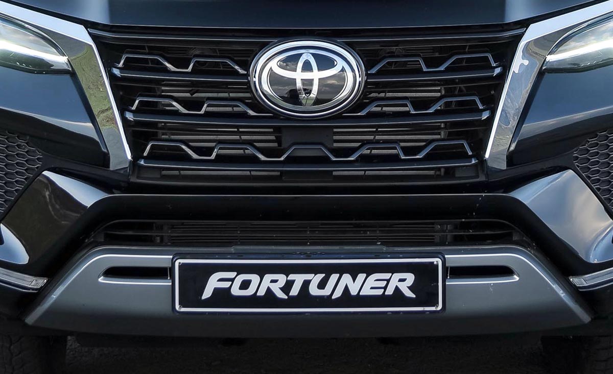 bmw x3, toyota, toyota fortuner, 5 cool facts about the toyota fortuner