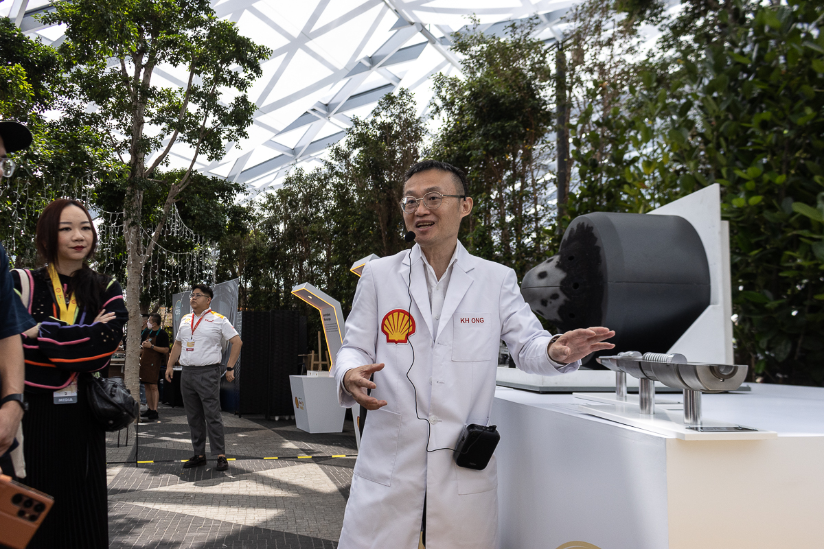 shell, fuel, petrol. diesel, shell, fuel, petrol, diesel, shell singapore launches new fuel formula, providing improved performance and economy