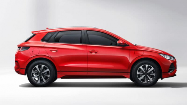 ev, report, new byd e2 ev hatchback launched in china for 14,950 usd