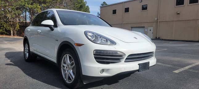 at $12,900, is this 2013 porsche cayenne s hybrid the real deal?
