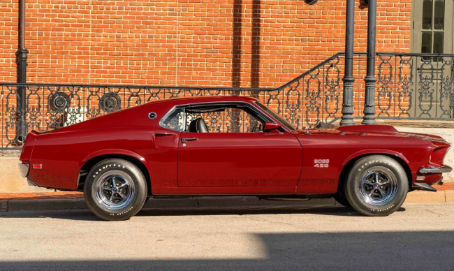 handpicked, muscle, american, news, newsletter, sports, classic, client, modern classic, europe, features, luxury, trucks, celebrity, off-road, exotic, asian, italian, german, this awesome boss 429 is selling at no reserve at mecum’s houston auction