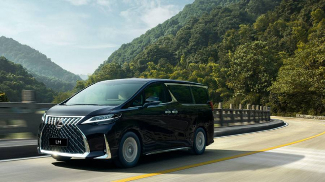 lexus, lexus india, new rx, new-gen rx, rx hybrid, rx india launch, rx india prices, rx bookings, all-new rx engine, new rx launch, new rx variants, new rx colours, new rx powertrain, new rx platform, lexus lm, lm 300h, lm 300h india launch, lm 300h features, lm 300h first-class seating, lm 300h engine, lm mpv india launch, lm 300h dimensions, lm 300h wheelbase, lm 300h q3, lm 300h powertrain, , overdrive, all-new lexus rx india launch in april; lm 300h coming in q3