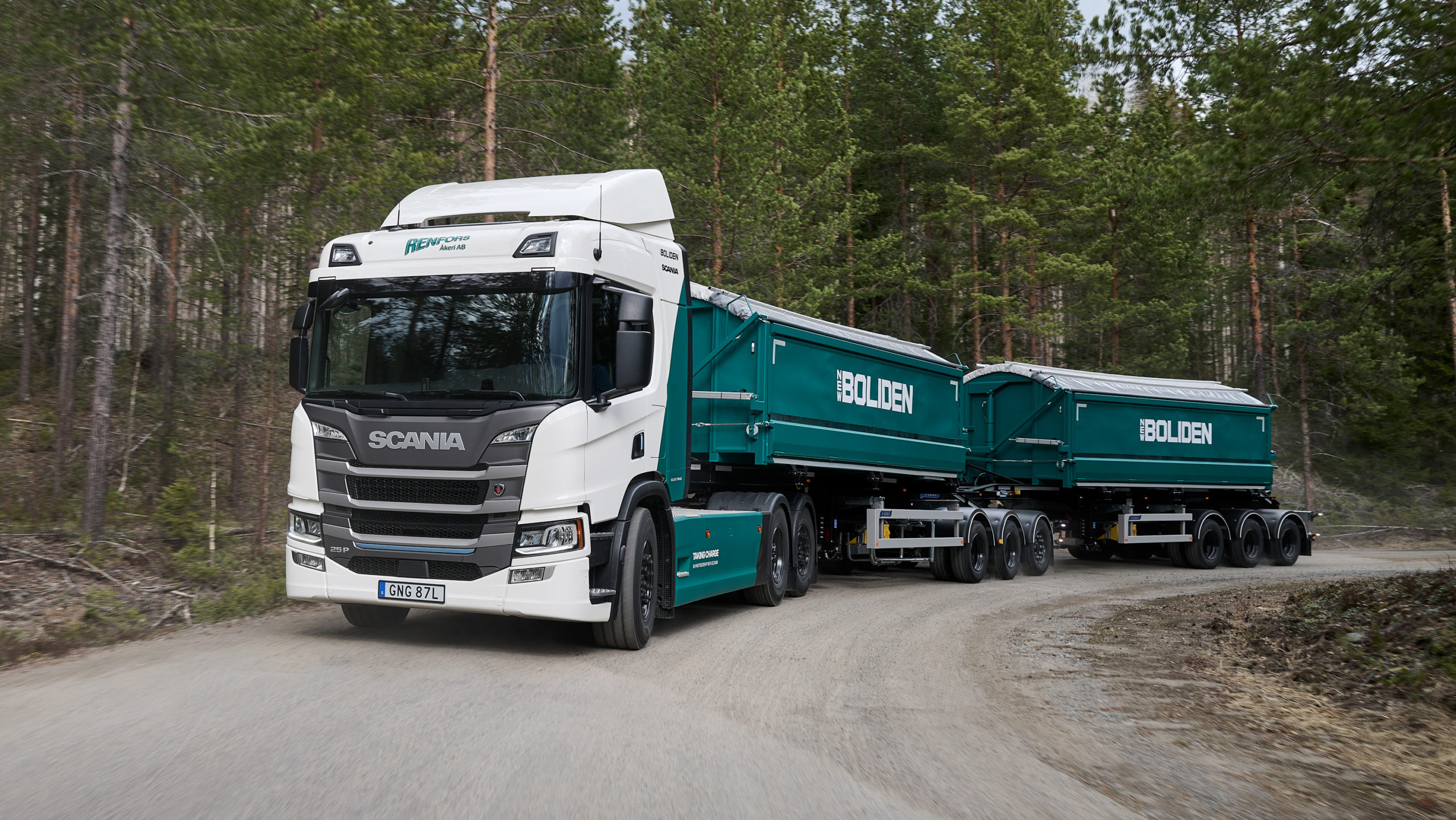 scania bev hgv review: watch out tesla semi, you’ve got competition