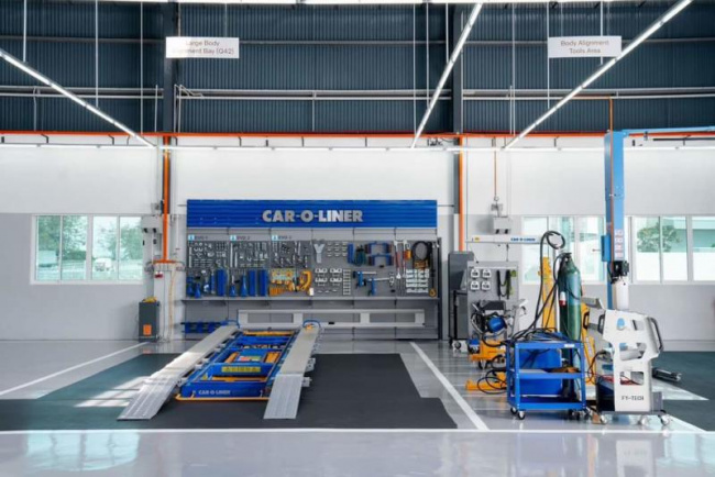 autos volvo, volvo car malaysia opens largest volvo certified damage repair centre in juru, penang