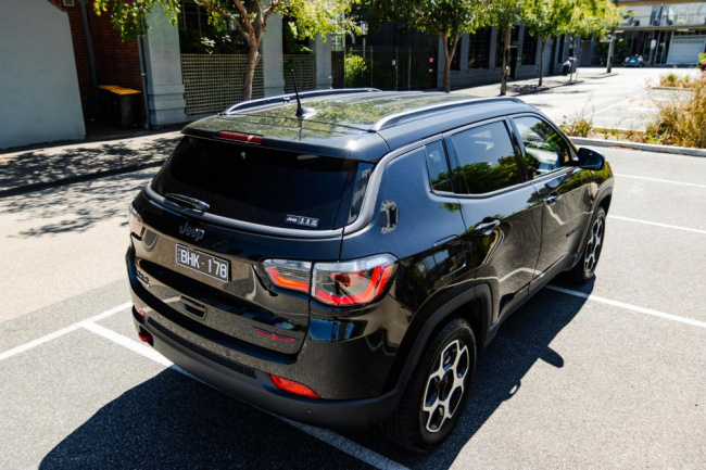 2023 jeep compass trailhawk review
