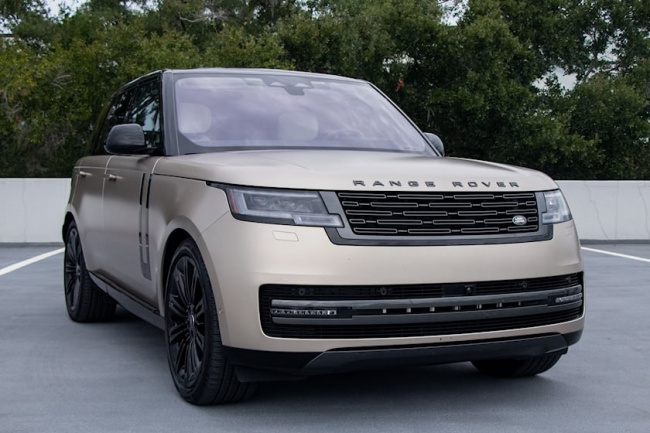 recall, luxury, the feds are recalling just one 2023 range rover