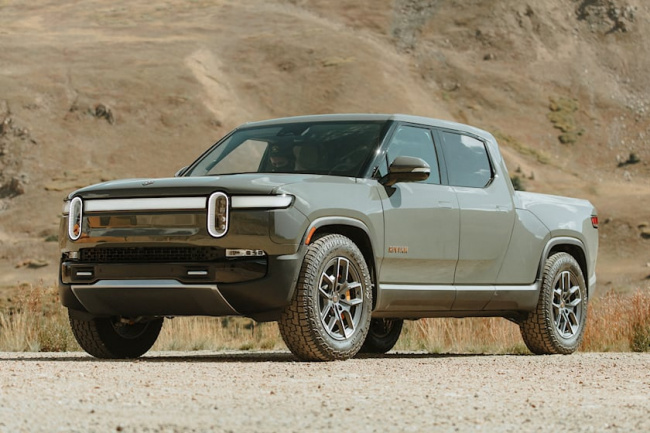 technology, rivian has new max pack ranges and performance dual motor r1t configuration