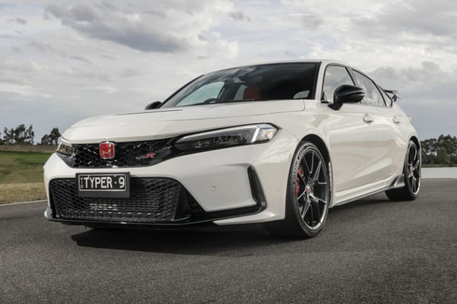 honda civic, honda civic 2023, honda civic reviews, honda reviews, honda hatchback range, hatchback, sports cars, hot hatches, honda civic type r 2023 expert review