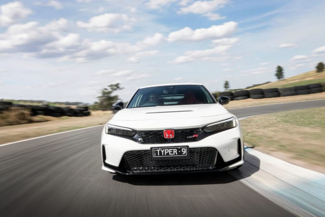 honda civic, honda civic 2023, honda civic reviews, honda reviews, honda hatchback range, hatchback, sports cars, hot hatches, honda civic type r 2023 expert review