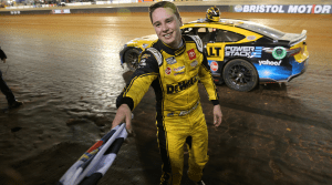 Bell Stays Poised, Scores Bristol Dirt Race Win