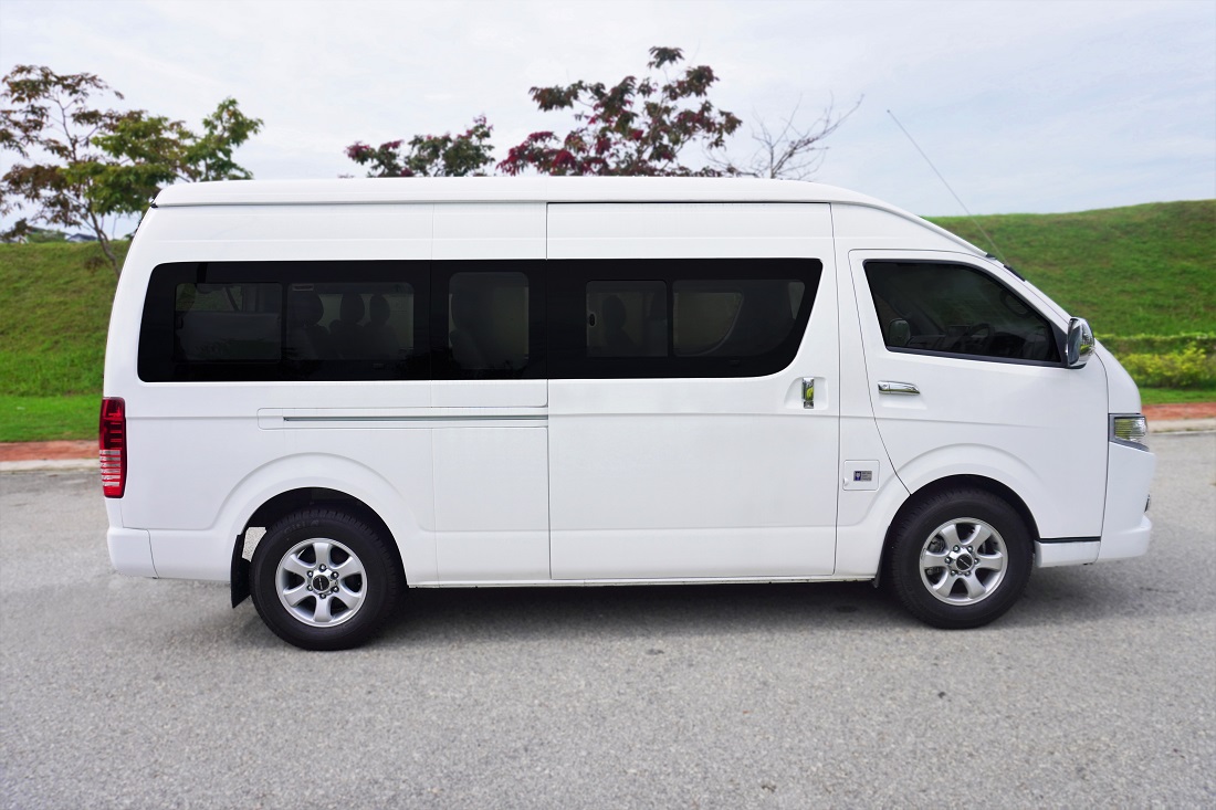 commercial vehicles, go auto, gvt sdn bhd, higer, malaysia, go auto – higer ace e1 commercial electric van launched in malaysia; 300 km driving distance