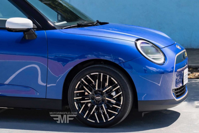 all new electric mini cooper se revealed in best photos yet