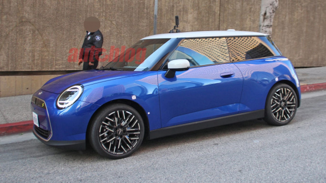 all new electric mini cooper se revealed in best photos yet