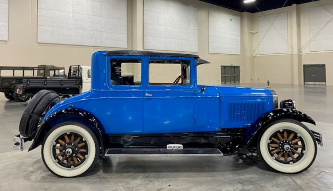 handpicked, classic, american, news, highlights, muscle, newsletter, sports, client, modern classic, europe, features, luxury, trucks, celebrity, off-road, exotic, motorcycle, 1920s classics are featured at classic car auctions 8th annual salt lake city sale