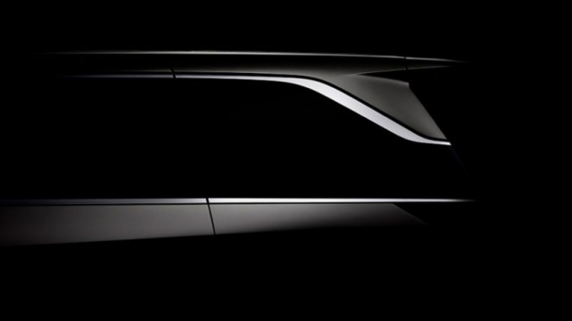 Lexus LM teaser