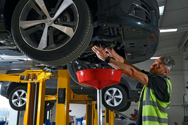 saving money, owning and running your car, car servicing costs compared