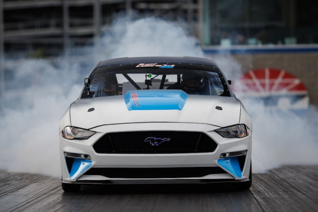 technology, motorsport, mustang super cobra jet 1800 is here to smash the electric quarter-mile record