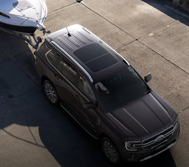 does the new ford everest have a sunroof?