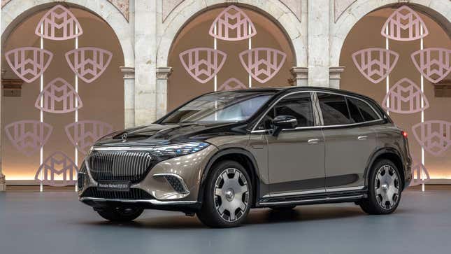 Image for article titled The 2023 Mercedes-Maybach EQS SUV Is Electric Excess