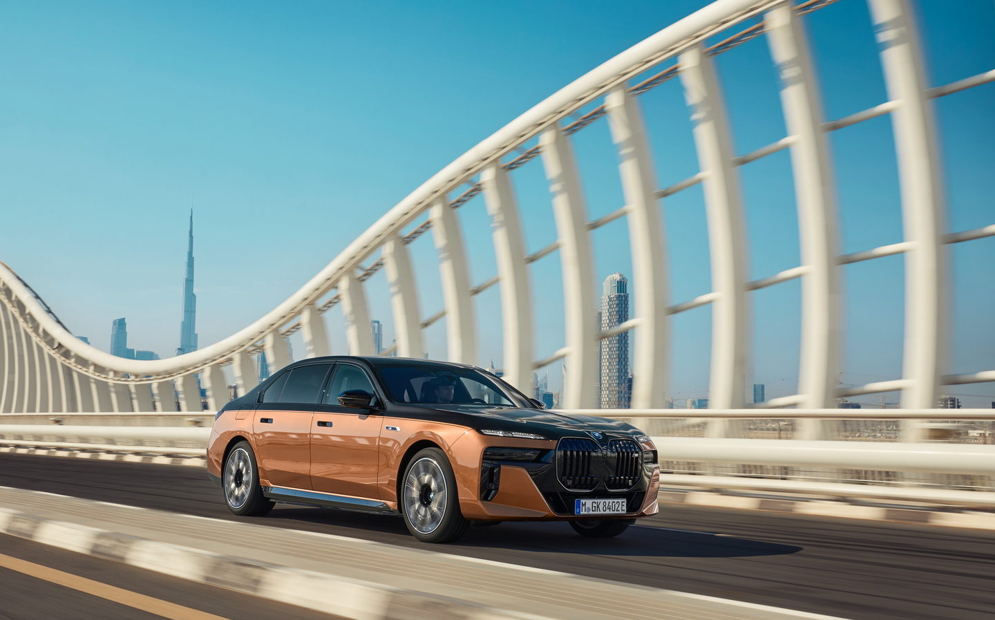 electric cars, limousines, luxury cars, bmw i7 m70 xdrive limo is german brand's most powerful electric car yet
