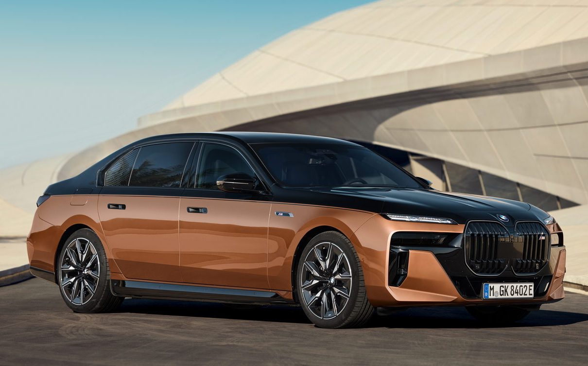 electric cars, limousines, luxury cars, bmw i7 m70 xdrive limo is german brand's most powerful electric car yet
