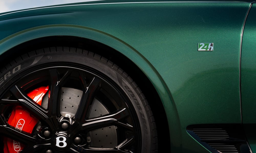 the bentley continental gt le mans edition wants you to feel like a racer