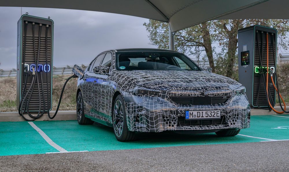 auto news, bmw, i5, testing, summer, pre-launch, 5 series, edrive, m60, ix, clar, ev, bmw 5 series goes electric with i5 - m60 armed with 620ps and 1,100nm