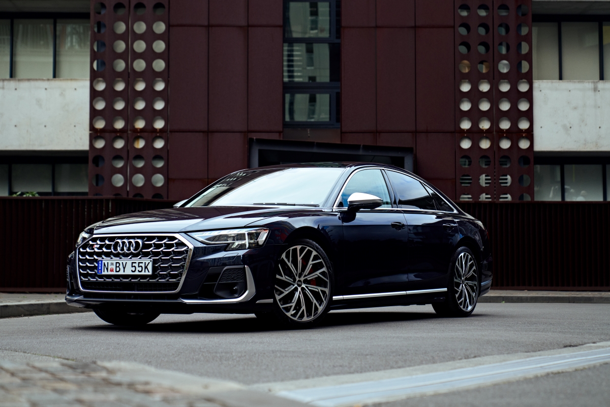 ROAD TEST: 2023 Audi S8 review