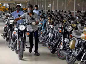 parliamentary standing committee, industry, rajya sabha, ministry of heavy industry, mahindra & mahindra, wage growth, compound annual growth rate, wheels are turning back: after two-wheelers lose a decade in india, will this year be different?