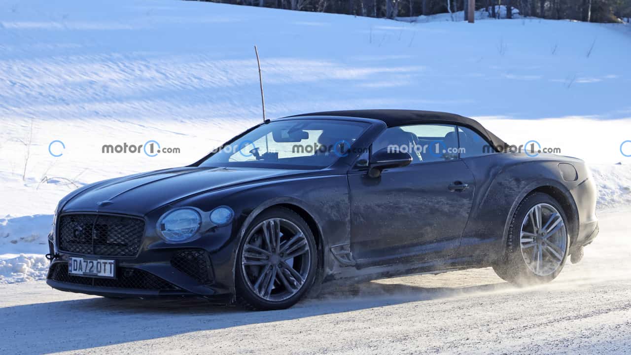 bentley continental gtc spy photos give clearer look at droptop's facelift