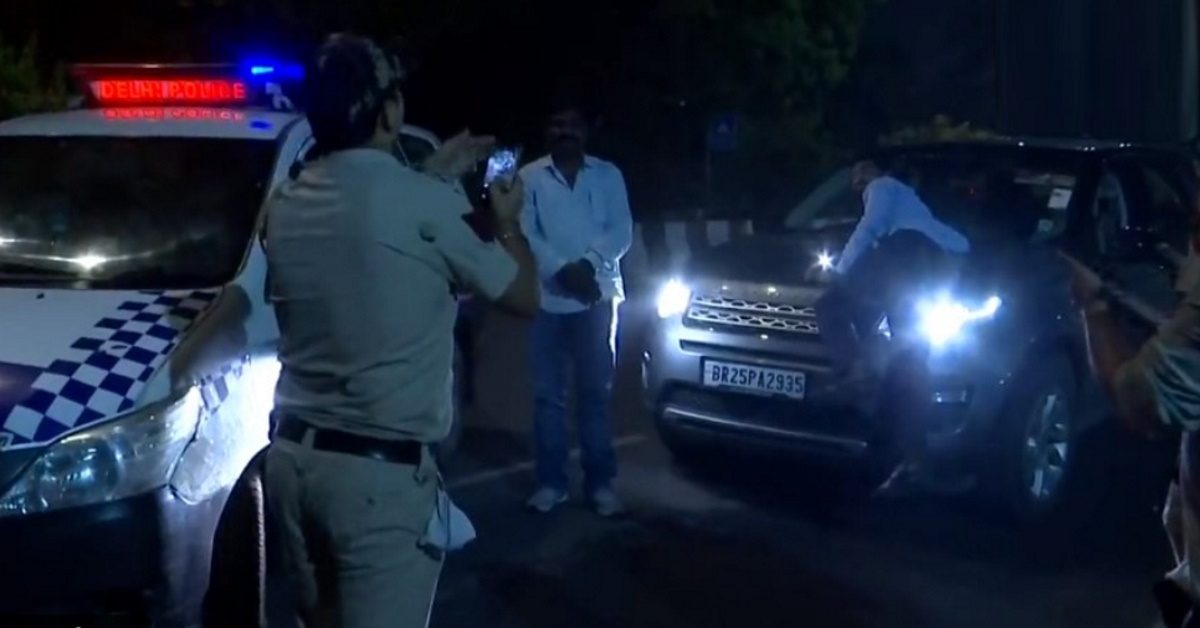 land rover discovery luxury suv driver drags a man on bonnet after road rage: delhi police to the rescue 