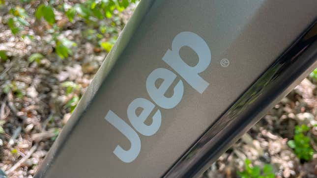 jeep’s e-bike makes reaching the trails as much fun as riding them
