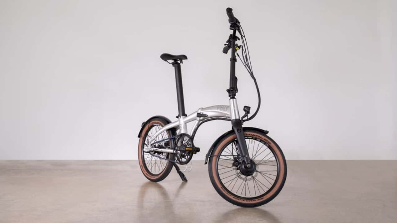 volt's new lite folding e-bike packs a surprising amount of tech